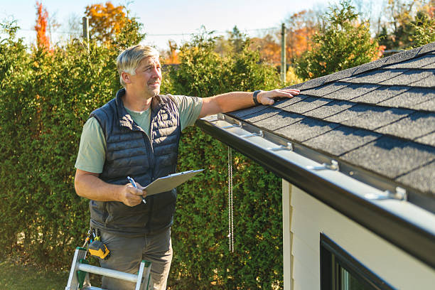 Professional Commercial Roofing technician working in Madras, OR